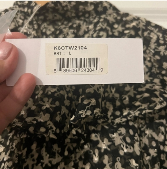 Bishop & Young Selena Poet Blouse Sz L NWT MSRP $90 - Picture 11 of 11